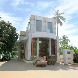 3* Hotel Oyo 28836 Salkara Residency
